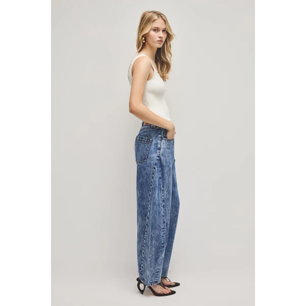Aje clothing Aus  – structured silhouette with raw femininity from Luxury Shoes 