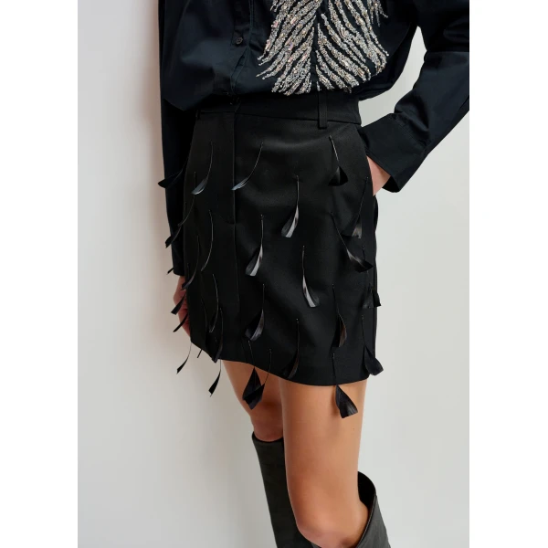 Essentiel Antwerp Black feather-embellished A-line mini skirt - Essentiel Antwerp Skirts - Colorful Belgian Design - Shop at Luxury Shoes 