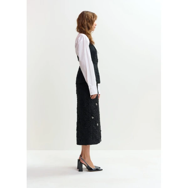 Essentiel Antwerp Black floral lace pencil skirt with rhinestone embellishments - Essentiel Antwerp Skirts - Colorful Belgian Design - Shop at Luxury Shoes 