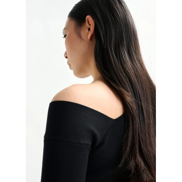 Essentiel Antwerp Black rib-knitted sweater with asymmetric neckline - Essentiel Antwerp Knitwear - Colorful Belgian Design - Shop at Luxury Shoes 