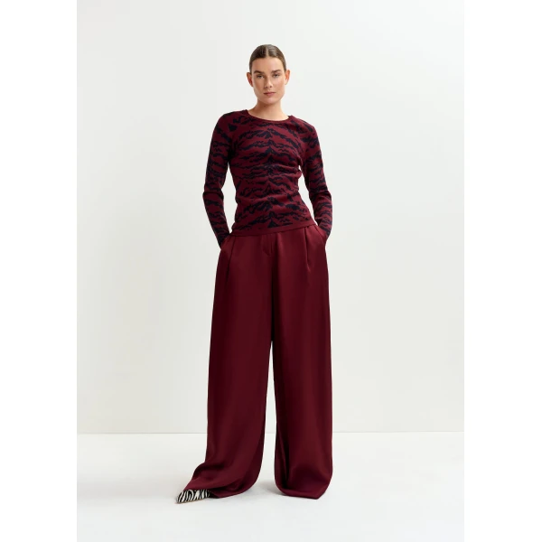 Essentiel Antwerp Burgundy and black tiger-print knitted sweater - Essentiel Antwerp Knitwear - Colorful Belgian Design - Shop at Luxury Shoes 