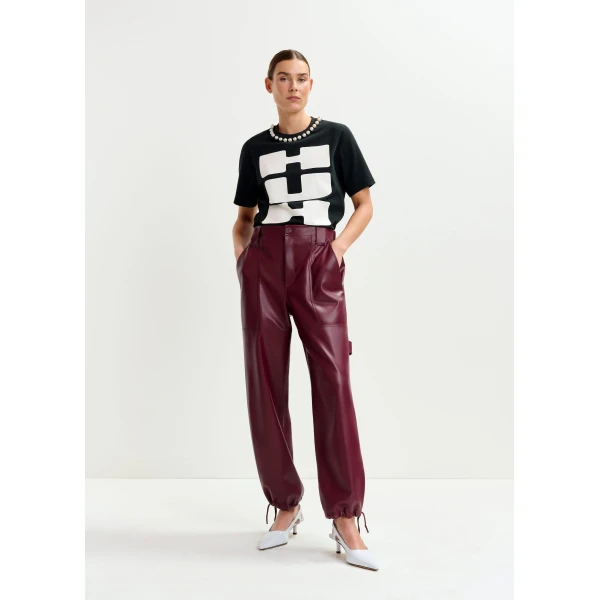 Essentiel Antwerp Burgundy faux leather tapered cargo pants - Essentiel Antwerp Pants - Colorful Belgian Design - Shop at Luxury Shoes 