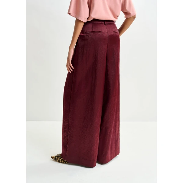 Essentiel Antwerp Burgundy wide-leg pants - Essentiel Antwerp Pants - Colorful Belgian Design - Shop at Luxury Shoes 