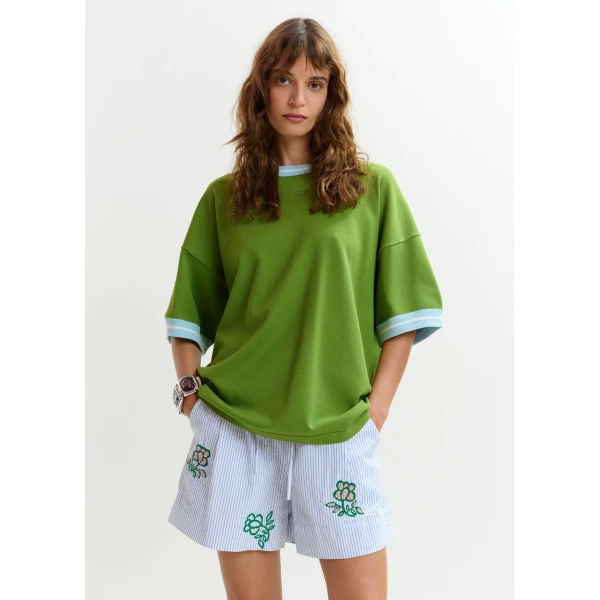 Essentiel Antwerp Green knit T-shirt with light blue contrasting trim - Essentiel Antwerp Shirts - Colorful Belgian Design - Shop at Luxury Shoes 