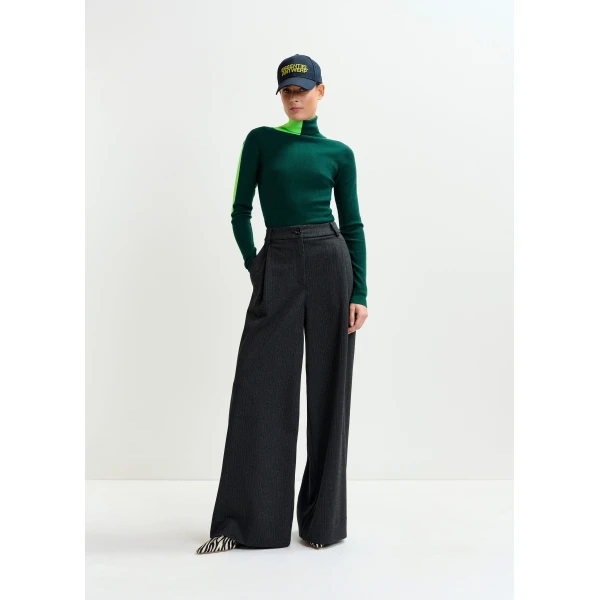 Essentiel Antwerp Grey wide-leg pants with inverted pleat detail - Essentiel Antwerp Pants - Colorful Belgian Design - Shop at Luxury Shoes 
