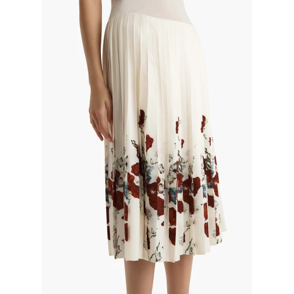 Elevate your elegance in this Khaite Skirts   from the 2025 resort wear edit