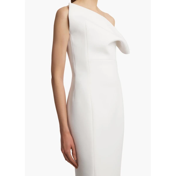 Elevate your elegance in this Khaite Dresses   from the 2025 resort wear edit