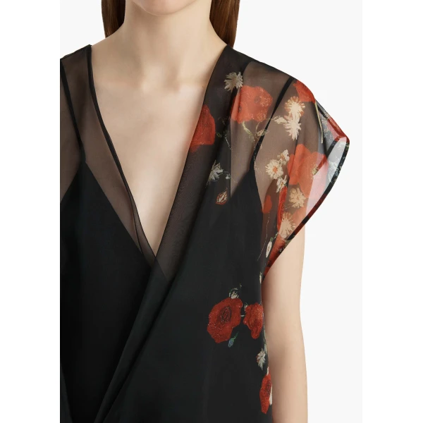 Elevate your elegance in this Khaite Dresses   from the 2025 resort wear edit