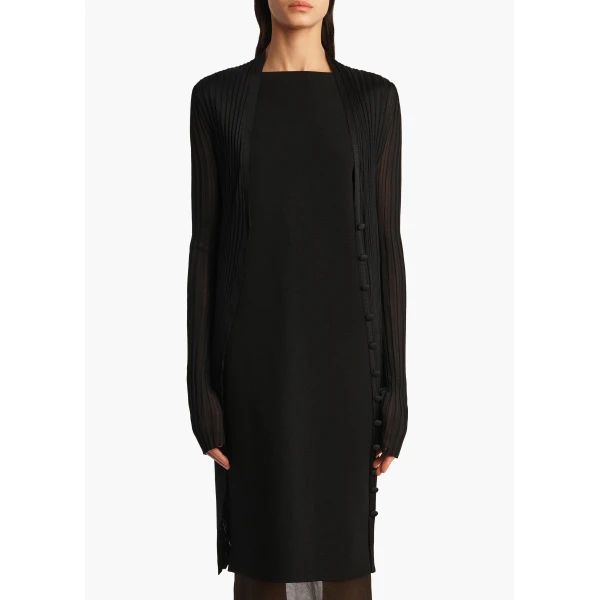Elevate your elegance in this Khaite Knitwear   from the 2025 resort wear edit