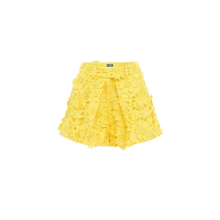 Leo Lin Yellow Shorts Premium lace shorts