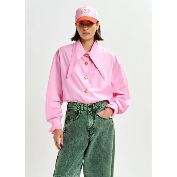Essentiel Antwerp Light pink cotton shirt with elongated collar and mismatched buttons - Essentiel Antwerp Shirts - Colorful Belgian Design - Shop at Luxury Shoes 
