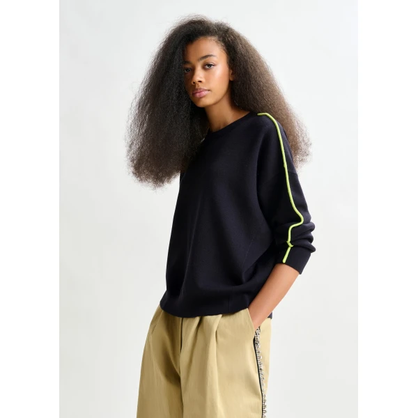 Essentiel Antwerp Navy and green knitted sweater with fitted waist - Essentiel Antwerp Knitwear - Colorful Belgian Design - Shop at Luxury Shoes 