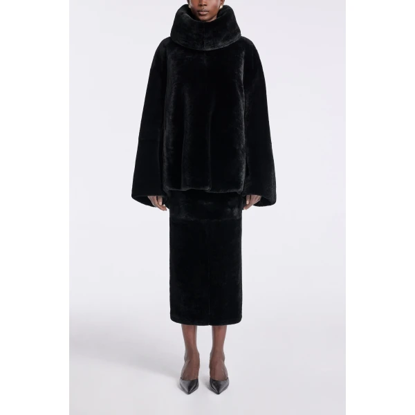 Nour Hammour Knitwear Color | Lodge Decadent Shearling Pull luxury leather Knitwear from Luxury Shoes 