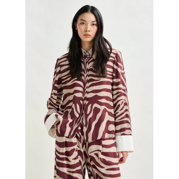Essentiel Antwerp Off-white and burgundy zebra-jacquard shirt with rhinestone-encrushed button - Essentiel Antwerp Shirts - Colorful Belgian Design - Shop at Luxury Shoes 