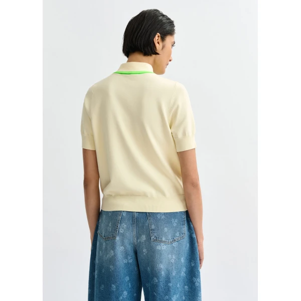 Essentiel Antwerp Off-white fine-knit polo with light green scarf-like contrast collar - Essentiel Antwerp Tops - Colorful Belgian Design - Shop at Luxury Shoes 