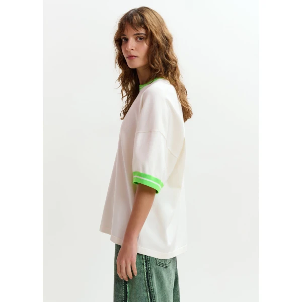 Essentiel Antwerp Off-white knit T-shirt with light green contrasting trim - Essentiel Antwerp Shirts - Colorful Belgian Design - Shop at Luxury Shoes 