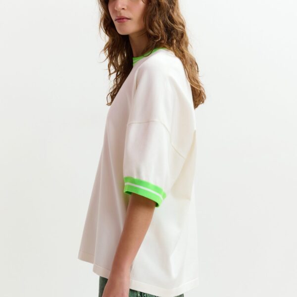 Essentiel Antwerp Off-white knit T-shirt with light green contrasting trim, view 3