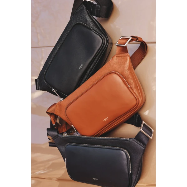 Larsen Sling Bag - Image 6