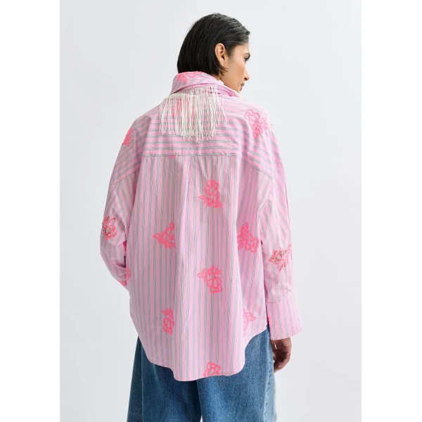 Essentiel Antwerp Pink cotton shirt with blue pinstripes and embroidered details - Essentiel Antwerp Shirts - Colorful Belgian Design - Shop at Luxury Shoes 
