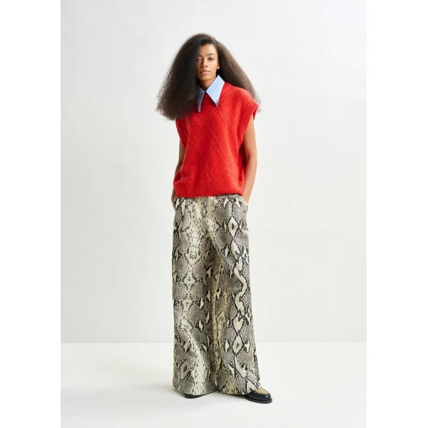 Essentiel Antwerp Red cable-knit sleeveless wool-blend sweater - Essentiel Antwerp Knitwear - Colorful Belgian Design - Shop at Luxury Shoes 