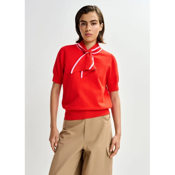 Essentiel Antwerp Red fine-knit polo with light pink scarf-like contrast collar - Essentiel Antwerp Tops - Colorful Belgian Design - Shop at Luxury Shoes 