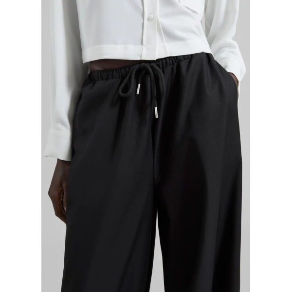 The Frankie Shop Aubray Balloon Pants - Black - Oversized Minimalist Pants in Black - Shop at Luxury Shoes 