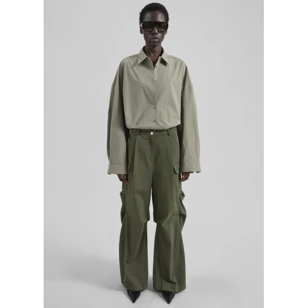 The Frankie Shop Bronte Cargo Pants - Army Green - Oversized Minimalist Pants in Green - Shop at Luxury Shoes 