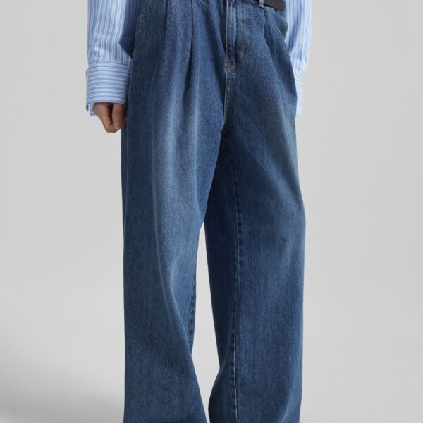 The Frankie Shop Buxton Pleated Wide Jeans – Medium Wash, view 6