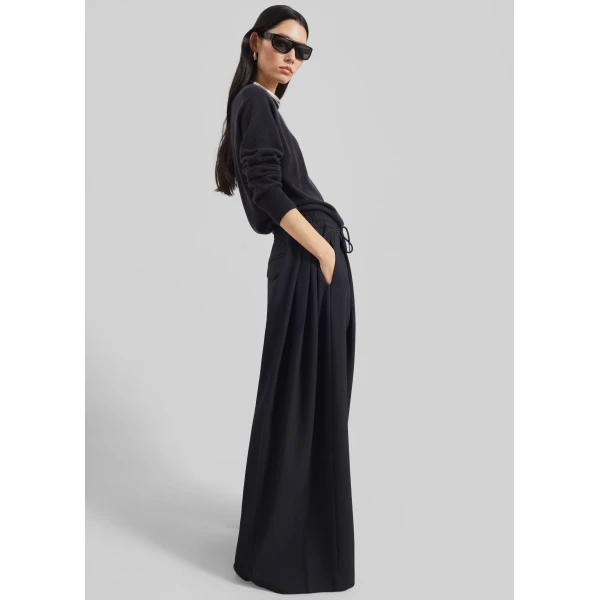 The Frankie Shop Corlen Pleated Wide Pants - Dark Navy - Oversized Minimalist Pants in Blue - Shop at Luxury Shoes 