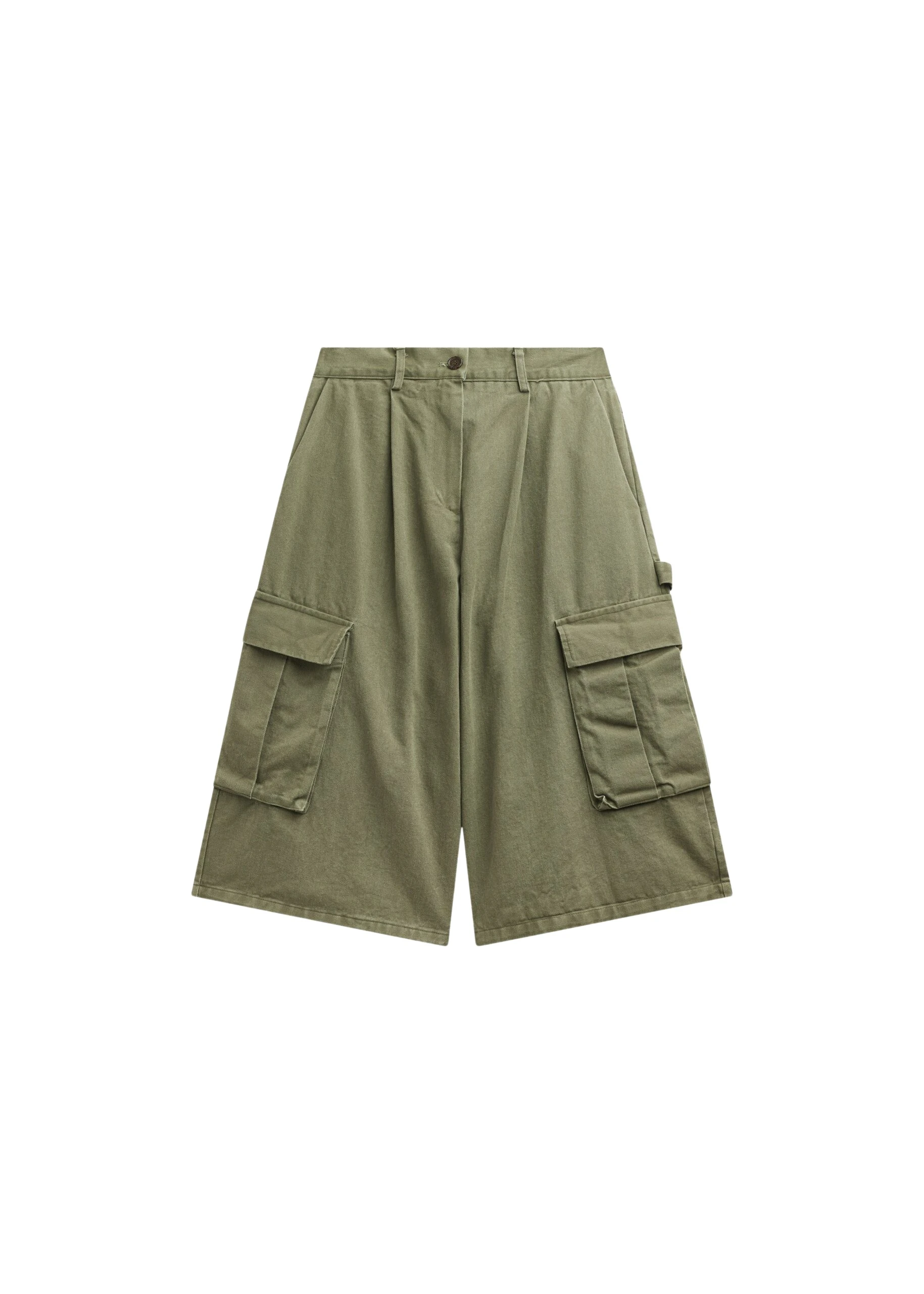 The-Frankie-Shop-Dorva-Cargo-Bermuda-Shorts-Pale-Olive-coveti-scaled34318_nobg The Frankie Shop Dorva Cargo Bermuda Shorts - Pale Olive - Oversized Minimalist Shorts in Green - Shop at Luxury Shoes