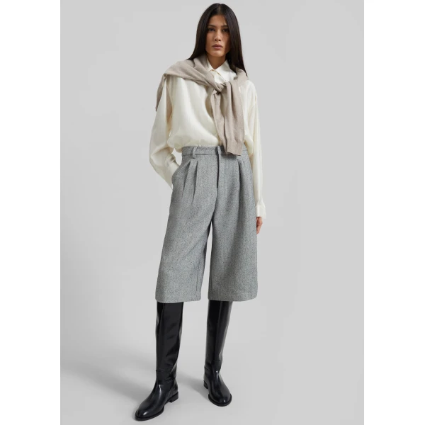 The Frankie Shop Dunley Bermuda Shorts - Grey Melange - Oversized Minimalist Shorts in Grey - Shop at Luxury Shoes 