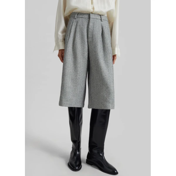 The Frankie Shop Dunley Bermuda Shorts - Grey Melange - Oversized Minimalist Shorts in Grey - Shop at Luxury Shoes 