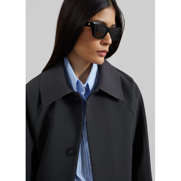 The Frankie Shop Ebbe Contrast Collar Boxy Jacket - Charcoal - Oversized Minimalist Jackets in Blue - Shop at Luxury Shoes 