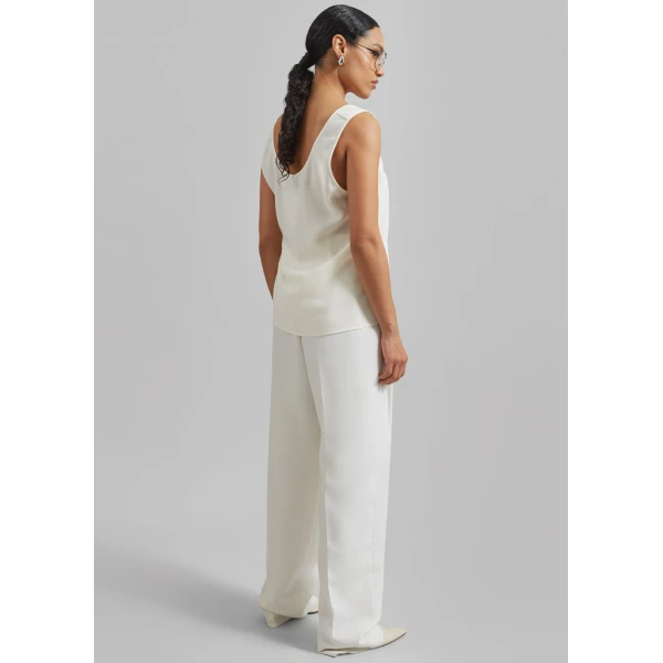 The Frankie Shop Gelso Pleated Twill Trousers - White - Oversized Minimalist Pants in White - Shop at Luxury Shoes 