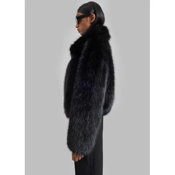 The Frankie Shop Hope Faux Fur Jacket - Black - Oversized Minimalist Jackets in Black - Shop at Luxury Shoes 