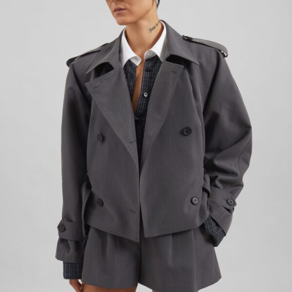 The Frankie Shop Kinsley Cropped Trench Jacket – Grey, view 2