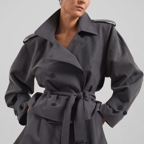 The Frankie Shop Kinsley Cropped Trench Jacket – Grey, view 3