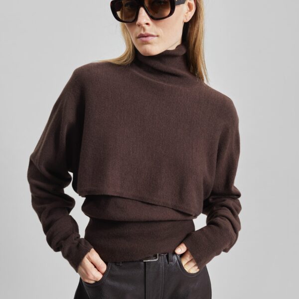 The Frankie Shop Lausanne Cashmere Detachable Layered Knit Set – Brown, view 4