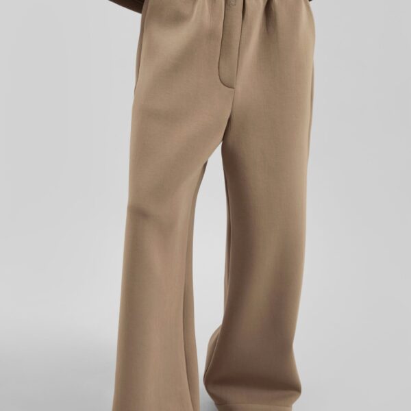 The Frankie Shop Mirca Neoprene Elastic Pants – Camel, view 3