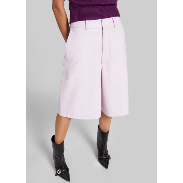 The Frankie Shop Olivia Leather Bermuda Shorts - Faded Pink - Oversized Minimalist Shorts in Pink - Shop at Luxury Shoes 