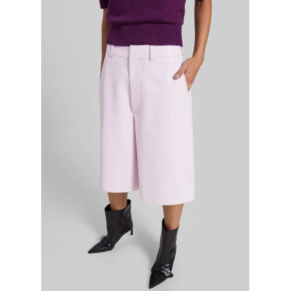 The Frankie Shop Olivia Leather Bermuda Shorts - Faded Pink - Oversized Minimalist Shorts in Pink - Shop at Luxury Shoes 