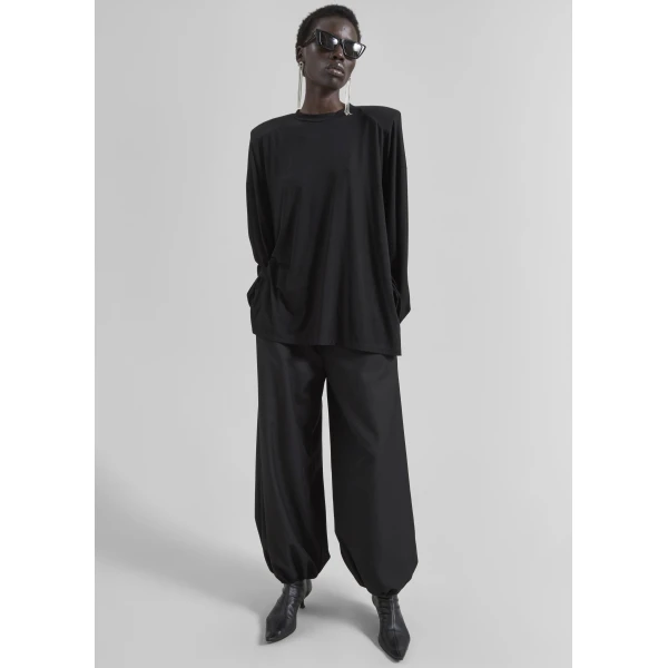 The Frankie Shop Ravvi Soft Padded Top - Black - Oversized Minimalist Tops in Black - Shop at Luxury Shoes 