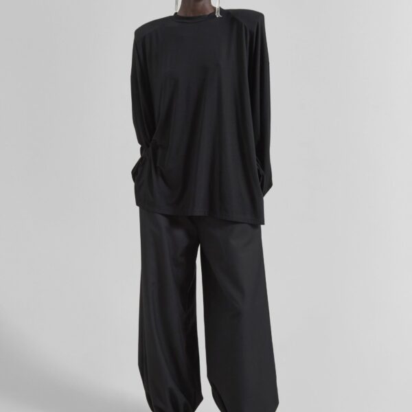 The Frankie Shop Ravvi Soft Padded Top – Black, view 3