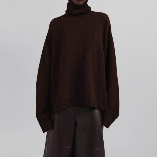The Frankie Shop Rhea Trapeze Turtleneck – Dark Brown Knit, view 2