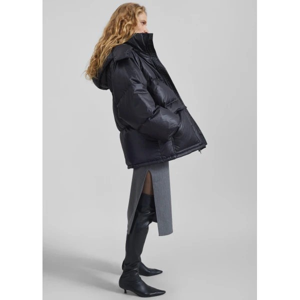 The Frankie Shop Riom Hooded Puffer Jacket - Black - Oversized Minimalist Jackets in Black - Shop at Luxury Shoes 