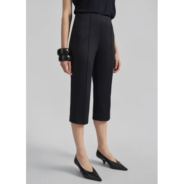 The Frankie Shop Rivoli Capri Pants - Black - Oversized Minimalist Pants in Black - Shop at Luxury Shoes 