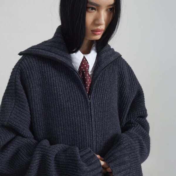 The Frankie Shop Saclay Oversized Zip-Up Cardigan – Charcoal, view 6