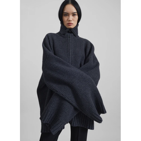 The Frankie Shop Saclay Oversized Zip-Up Cardigan - Charcoal - Oversized Minimalist Knitwear in Blue - Shop at Luxury Shoes 