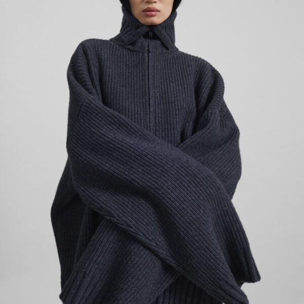 The Frankie Shop Saclay Oversized Zip-Up Cardigan – Charcoal, view 7
