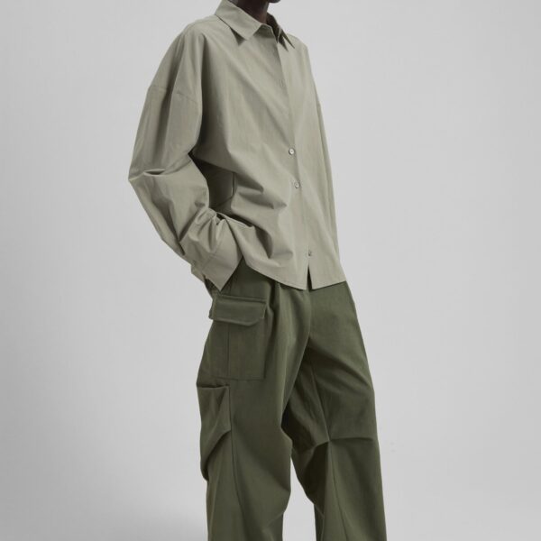 The Frankie Shop Sancey Cargo Pocket Shirt – Olive, view 6